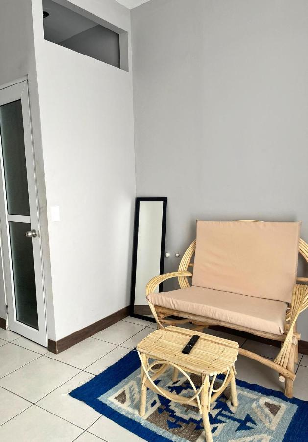 Habitacion Privada Lamat I San Pedro La Laguna Exterior photo